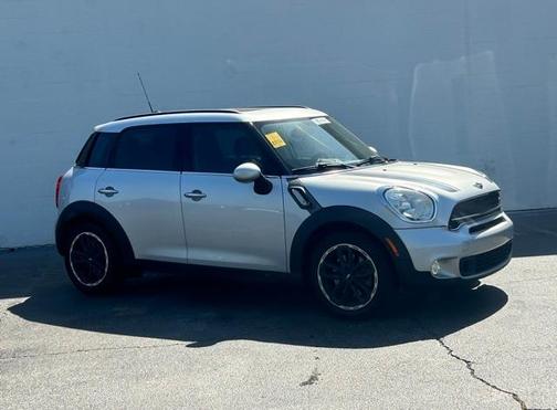 2015 MINI Countryman Cooper S