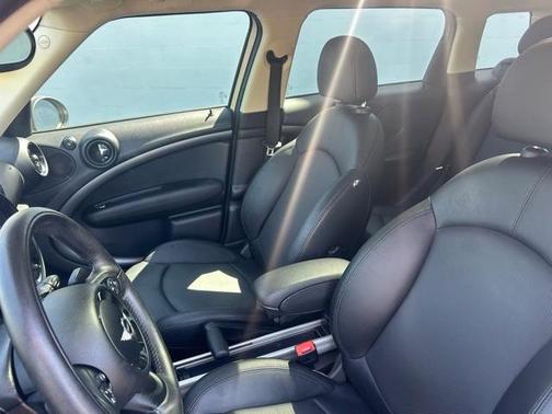 2015 MINI Countryman Cooper S