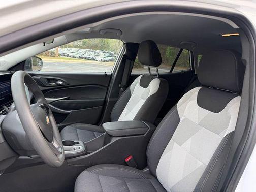 Summit White 2025 Chevrolet Trax LS