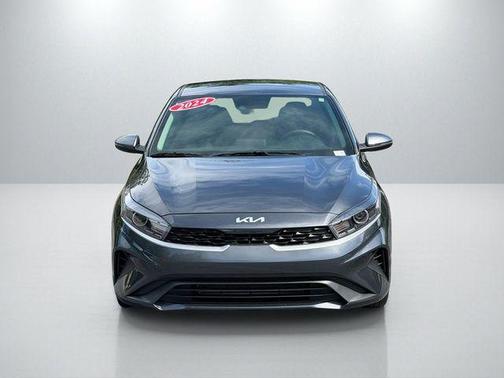 Gravity Gray 2024 Kia Forte LXS