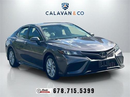 2022 Toyota Camry SE Nightshade