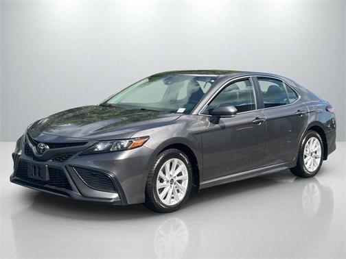 2022 Toyota Camry SE Nightshade
