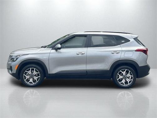 2022 Kia Seltos EX