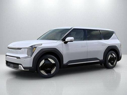 2026 Kia EV9 Light Short Range