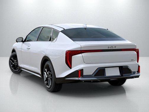 Snow White Pearl 2026 Kia K4 GT-Line Turbo