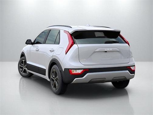 2025 Kia Niro LX