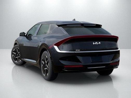 2025 Kia EV6 Light Long Range