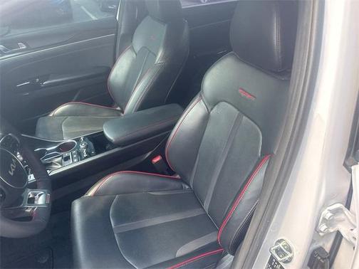 2022 Kia K5 GT