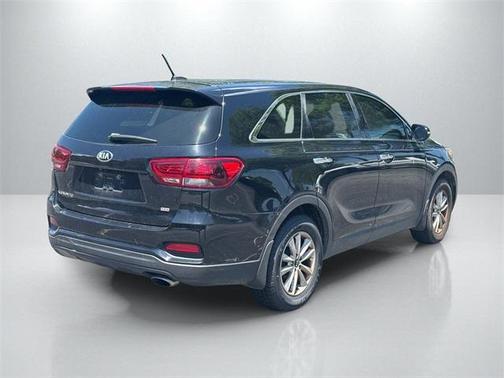 2019 Kia Sorento L