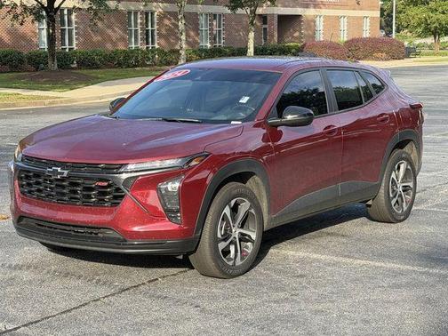 Crimson Metallic 2024 Chevrolet Trax 1RS