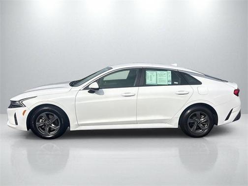 2022 Kia K5 LX