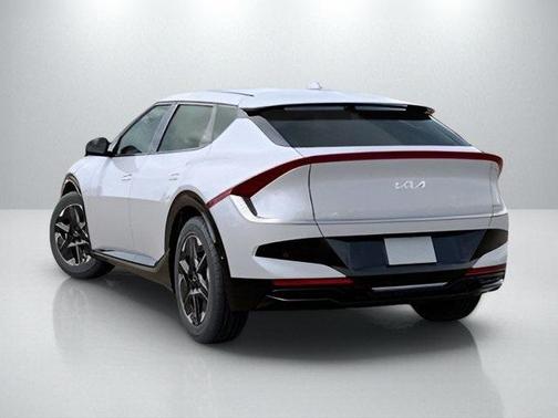 2025 Kia EV6 Light Long Range