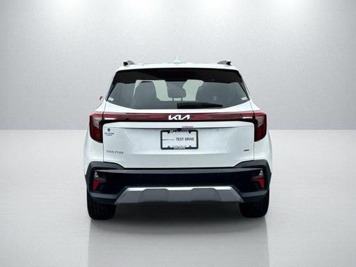 2025 Kia Seltos SX