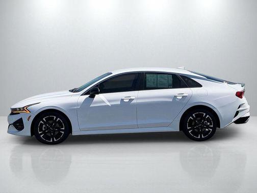 Glacial White Pearl 2024 Kia K5 GT-Line