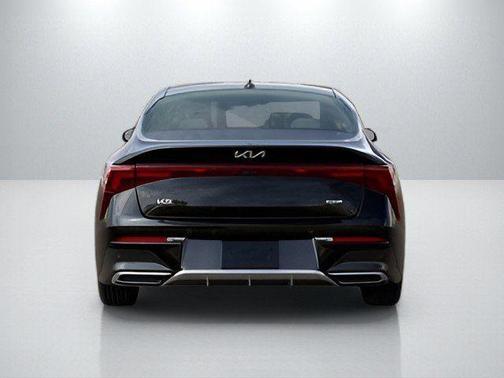 Aurora Black Pearl 2026 Kia K5 GT-Line
