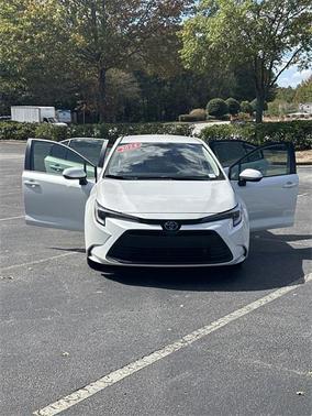 2024 Toyota Corolla Hybrid LE