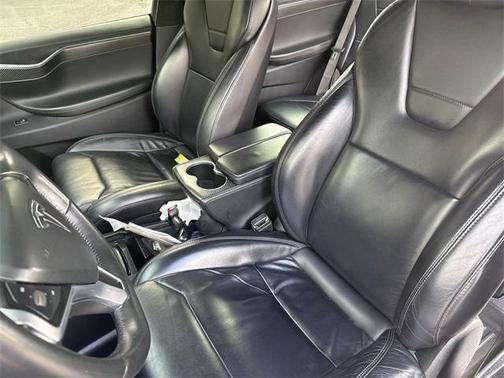 2017 Tesla Model X 90D