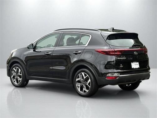 2022 Kia Sportage EX