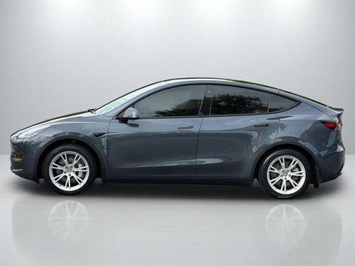 Silver 2021 Tesla Model Y Long Range