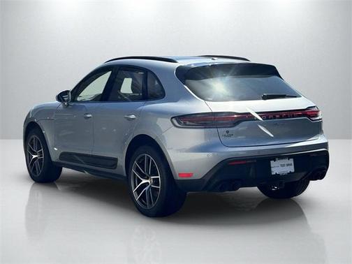 2024 Porsche Macan T