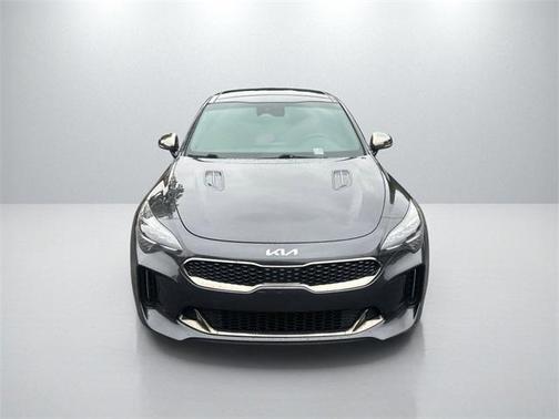 2022 Kia Stinger GT-Line