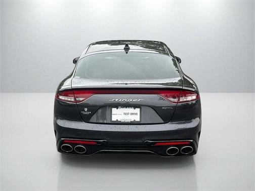 2022 Kia Stinger GT-Line