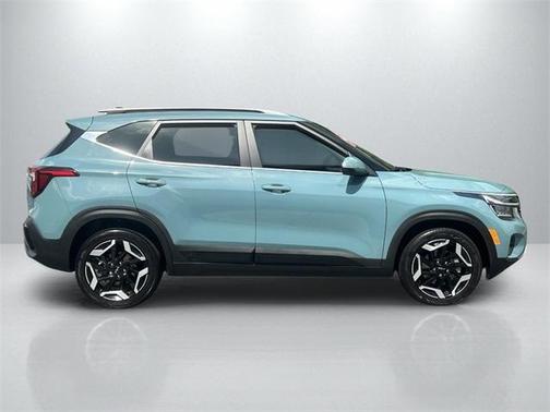 2025 Kia Seltos SX