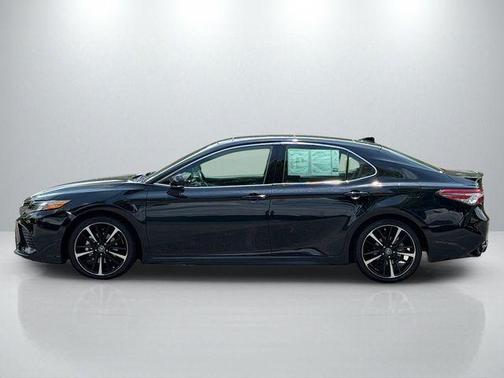 Midnight Black Metallic 2019 Toyota Camry XSE