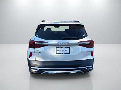 2023 Kia Seltos EX