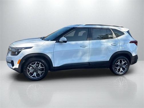2023 Kia Seltos EX