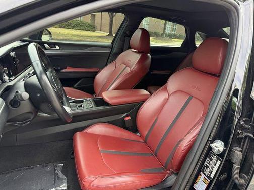 Ebony Black 2024 Kia K5 GT-Line