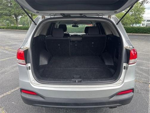 2016 Kia Sorento L