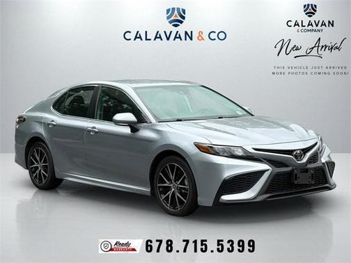 2023 Toyota Camry SE Nightshade