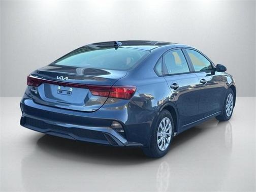 2023 Kia Forte LX