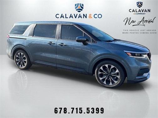 2024 Kia Carnival EX