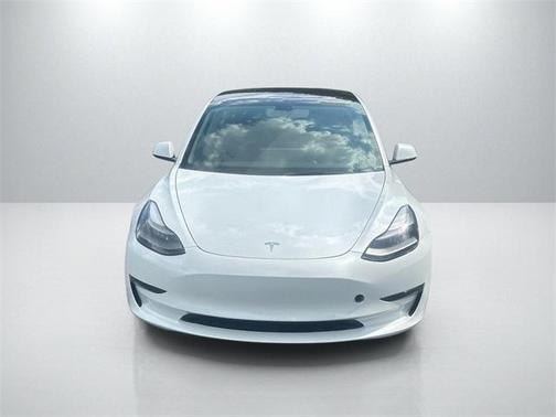 2022 Tesla Model 3 Base