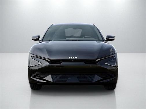 2025 Kia EV6 Light Long Range
