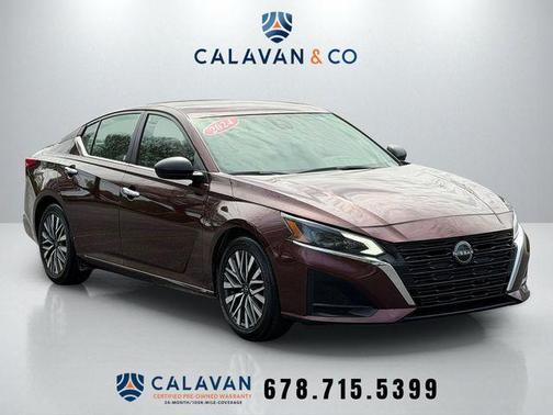 Garnet Pearl Me 2024 Nissan Altima 2.5 SV