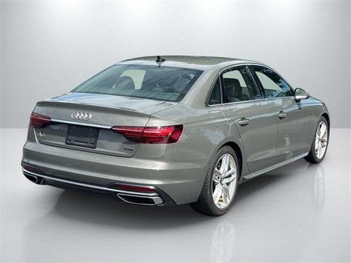 2023 Audi A4 45 S line Premium Plus
