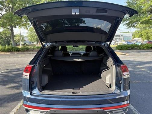 2022 Volkswagen Atlas Cross Sport 3.6L V6 SE w/Technology