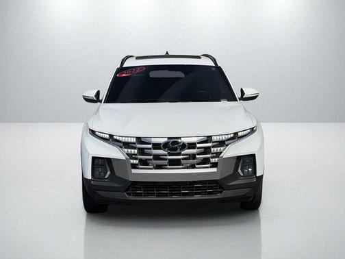 Ice White 2022 Hyundai SANTA CRUZ 2.5T SEL Premium