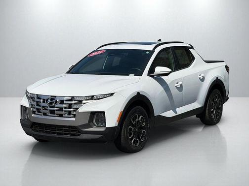 Ice White 2022 Hyundai SANTA CRUZ 2.5T SEL Premium