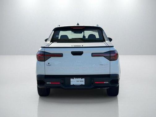 Ice White 2022 Hyundai SANTA CRUZ 2.5T SEL Premium