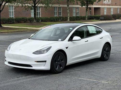 Pearl White Multi 2023 Tesla Model 3 Base