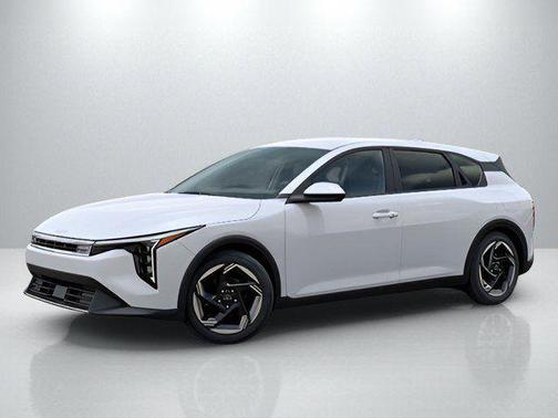 Snow White Pearl 2026 Kia K4 EX