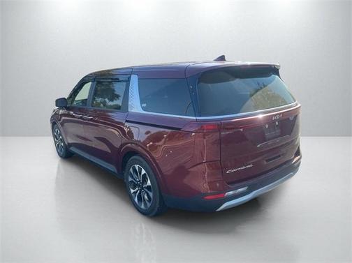 2022 Kia Carnival EX