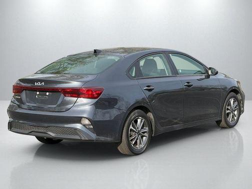 Gravity Gray 2024 Kia Forte LXS