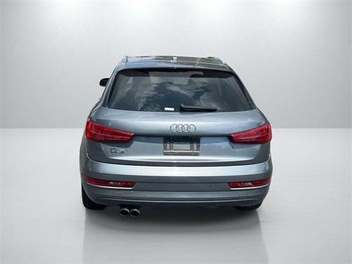 2017 Audi Q3 2.0T Premium Plus