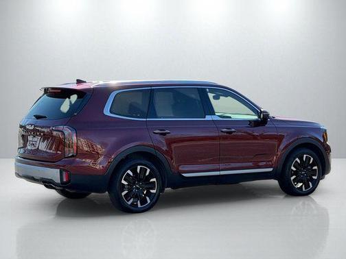 2023 Kia Telluride SX