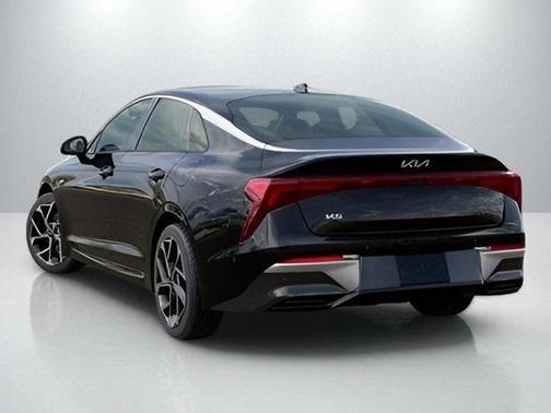 2026 Kia K5 EX